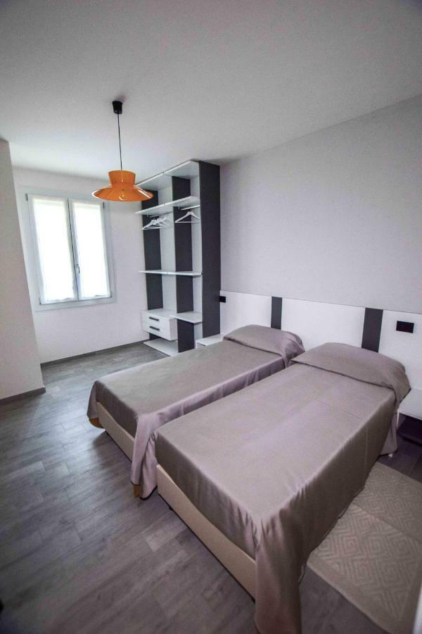 Gambisa Street Hotel Soliera ภายนอก รูปภาพ